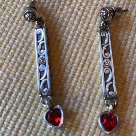 Brighten heart earrings. - Picture 2 of 5